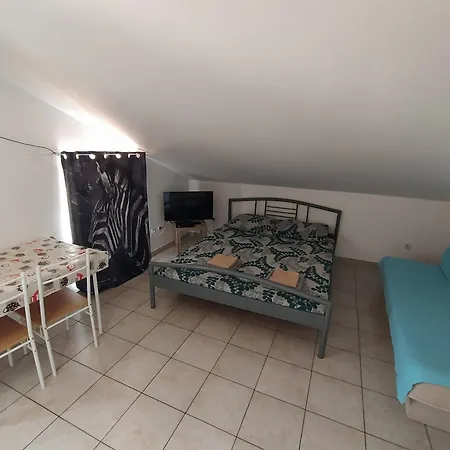 Dejan Apartments-top Centar-old Town-low Budget *