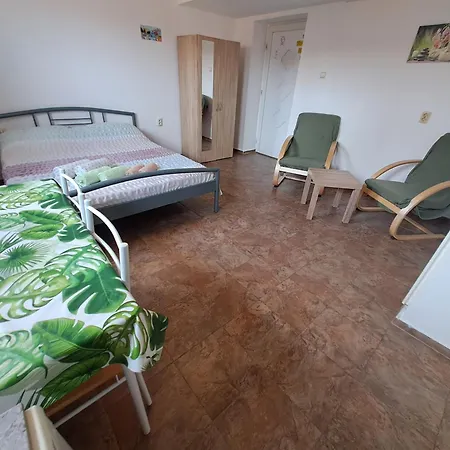 Dejan Apartments-top Centar-old Town-low Budget *