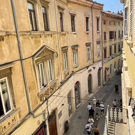 Dejan 2-top Centar-old Town Studio Apartment *