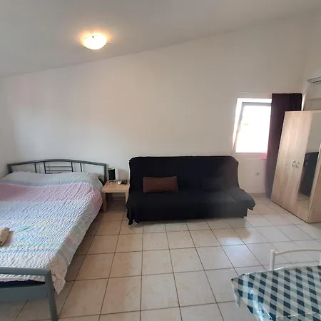 Apartment Dejan 2-top Centar-old Town Studio