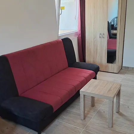 Dejan Apartments-top Centar-old Town-low Budget * 普拉