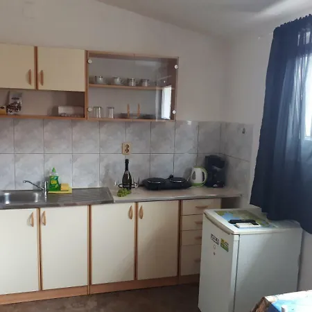 Dejan 2-top Centar-old Town Studio Apartment *