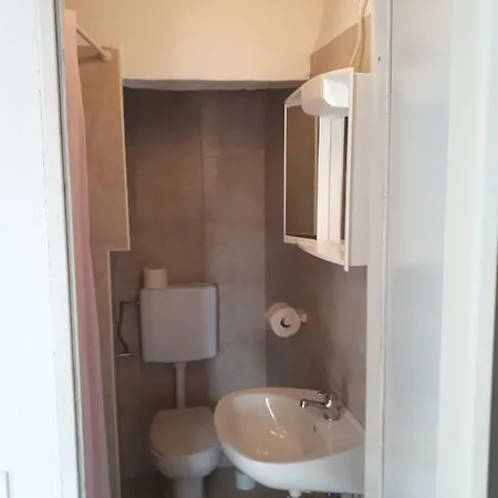 Dejan 2-top Centar-old Town Studio Apartment
