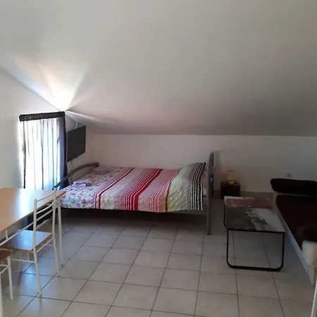 Dejan 2-top Centar-old Town Studio Apartment