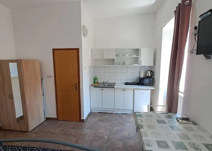 아파트 Dejan Apartments-top Centar-old Town-low Budget *