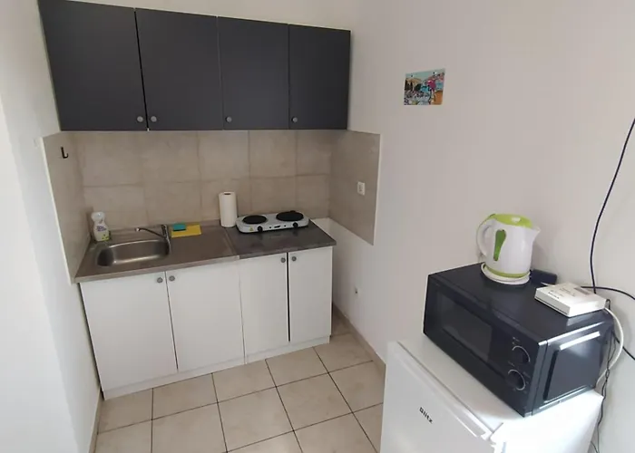 Dejan Apartments-top Centar-old Town-low Budget * Pula