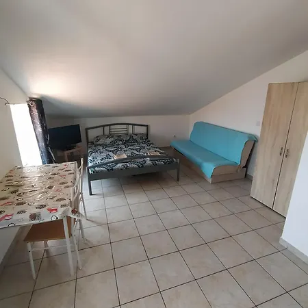 Dejan Apartments-top Centar-old Town-low Budget